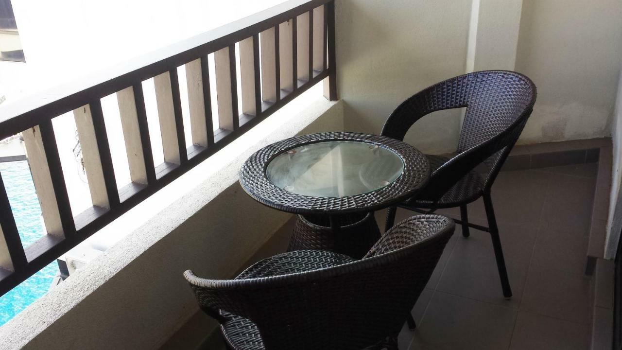 Cherloft@Samsuria Beach Residences Kampung Sungai Ular Ngoại thất bức ảnh